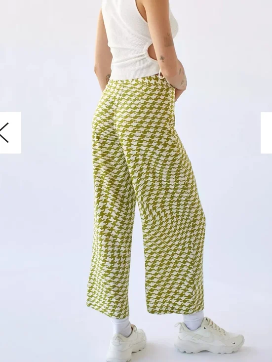 NWOT Womens Urban Outfitters Olympia Print Pants Size Medium - Picture 2 of 9